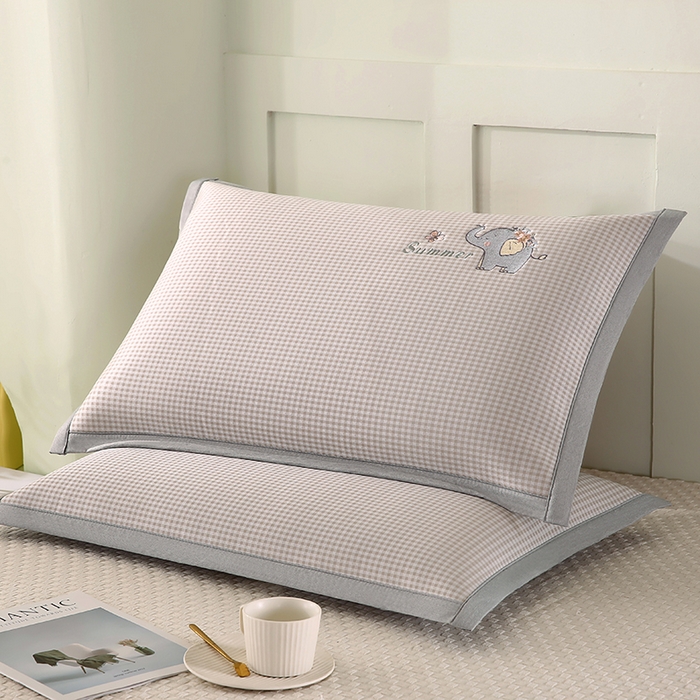 小牛席业 2026新款夏日小象冰丝夏凉枕枕头枕芯 香槟