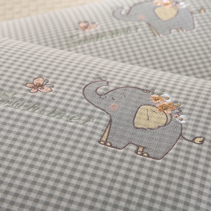 91家纺网 家纺一手货源 找家纺 小牛席业 2026新款夏日小象冰丝夏凉枕枕头枕芯 灰色