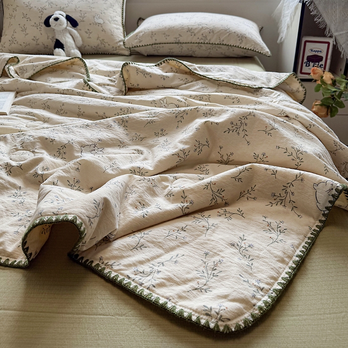 91家纺网 家纺一手货源 找家纺 （总）晚爱家纺（原晚安家居） 2026新款云感双层纱三角针夏被母婴级夏凉被贝壳边贝壳绣空调被四件套