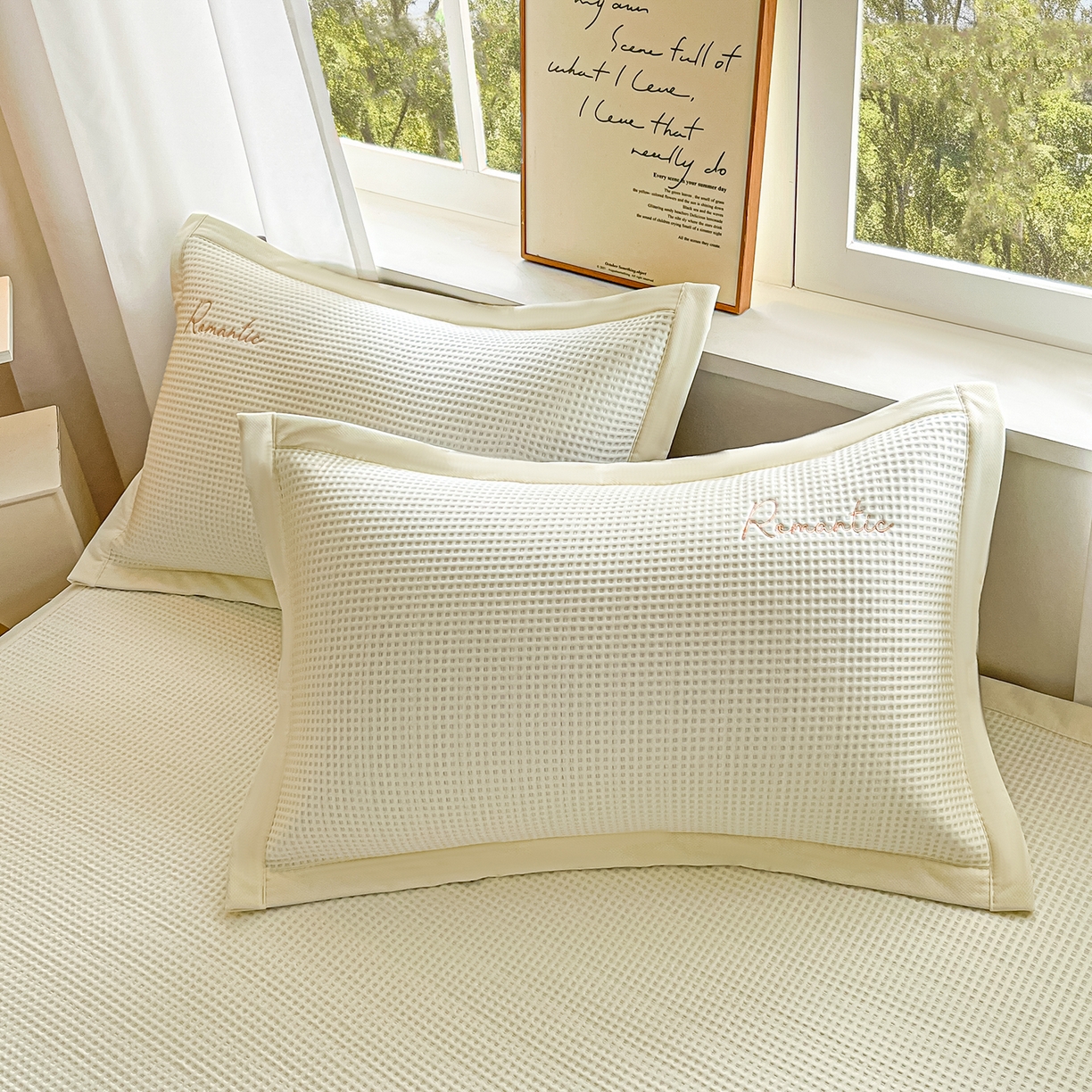 91家纺网 家纺一手货源 找家纺 （总）蓝邻家纺 2026春夏新款PE提花刺绣凉席席子系列-场景二