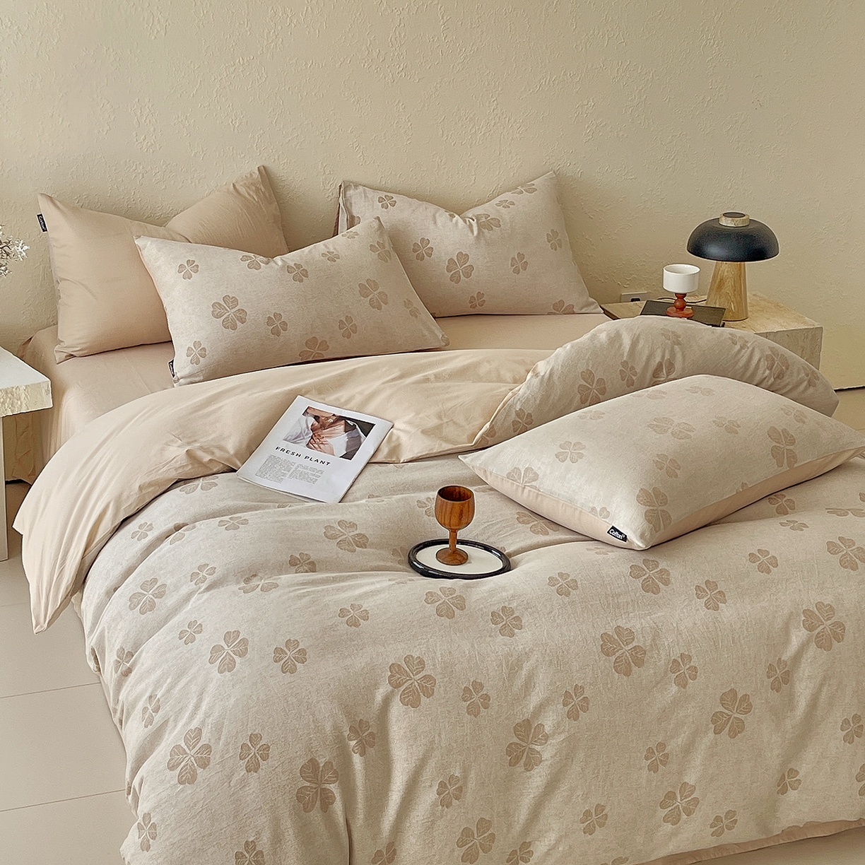 91家纺网 家纺一手货源 找家纺 小懒猪 2026新款棉麻立体提花四件套 棉麻幸运草