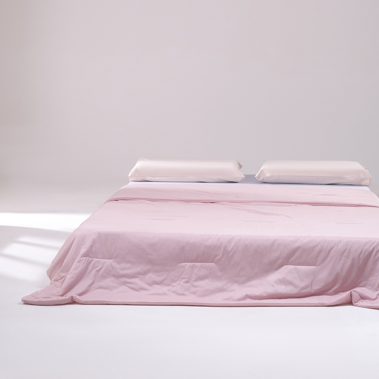 91家纺网 家纺一手货源 找家纺 花享莱 2026新款亚朵酒店同款被深睡双感凉感被夏被夏凉被空调被控温被pro3.0 双面凉感橘雾粉