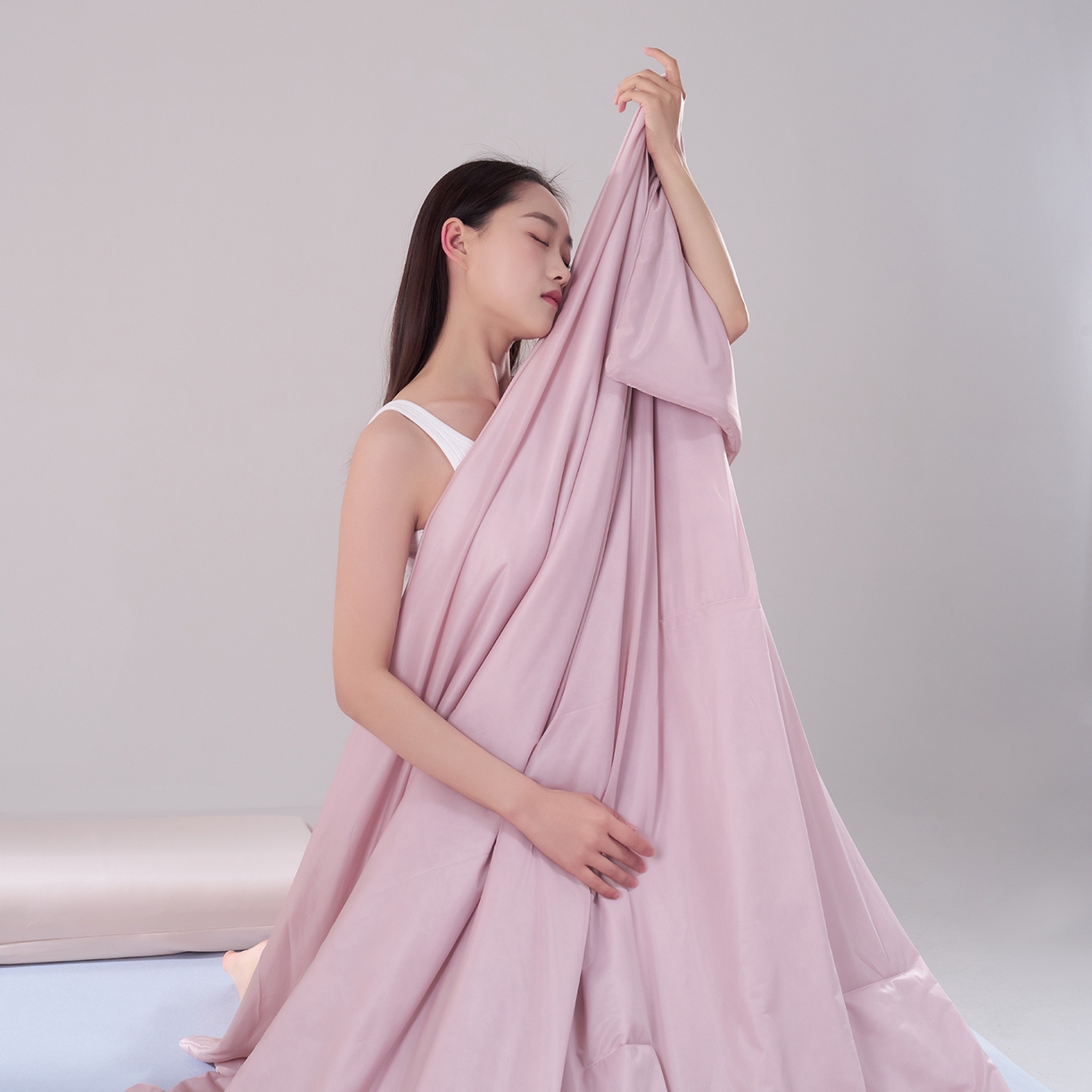 91家纺网 家纺一手货源 找家纺 花享莱 2026新款亚朵酒店同款被深睡双感凉感被夏被夏凉被空调被控温被pro3.0 双面凉感橘雾粉