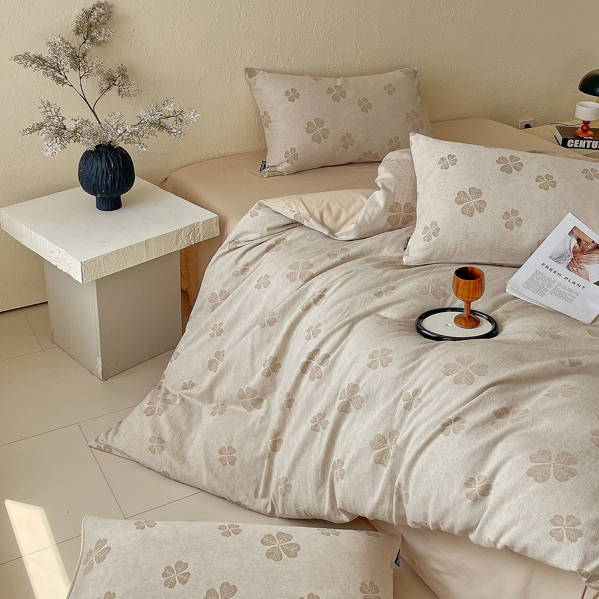 91家纺网 家纺一手货源 找家纺 小懒猪 2026新款棉麻立体提花四件套 棉麻幸运草