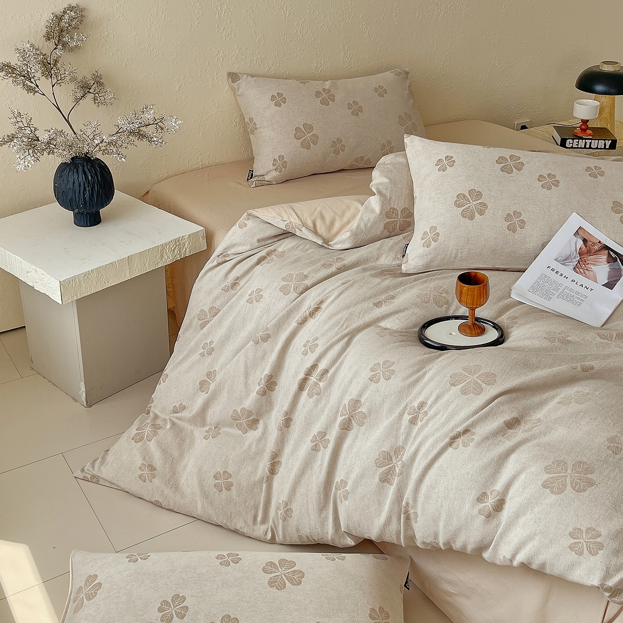 91家纺网 家纺一手货源 找家纺 小懒猪 2026新款棉麻立体提花四件套 棉麻幸运草