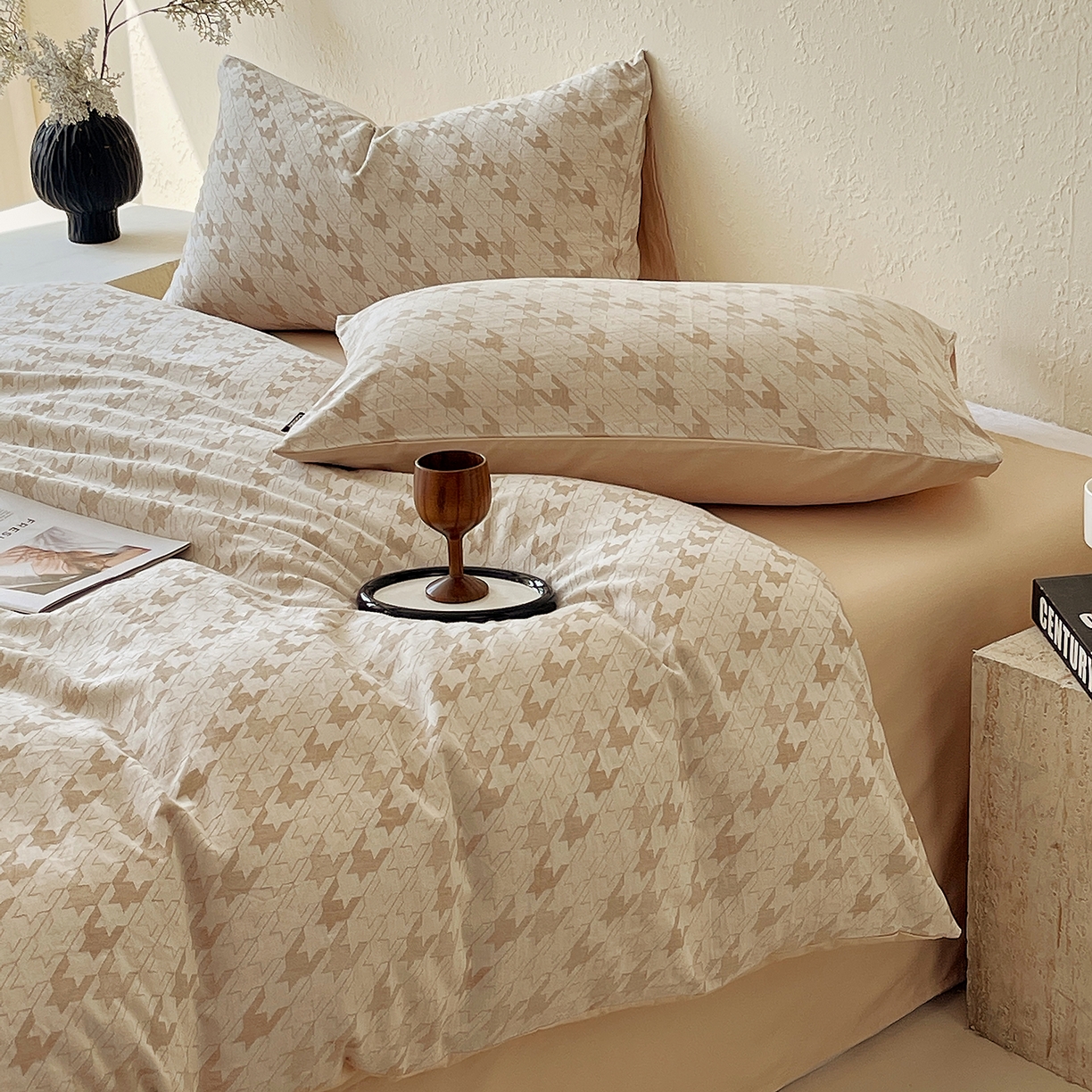 91家纺网 家纺一手货源 找家纺 小懒猪 2026新款棉麻立体提花四件套 棉麻千鸟格