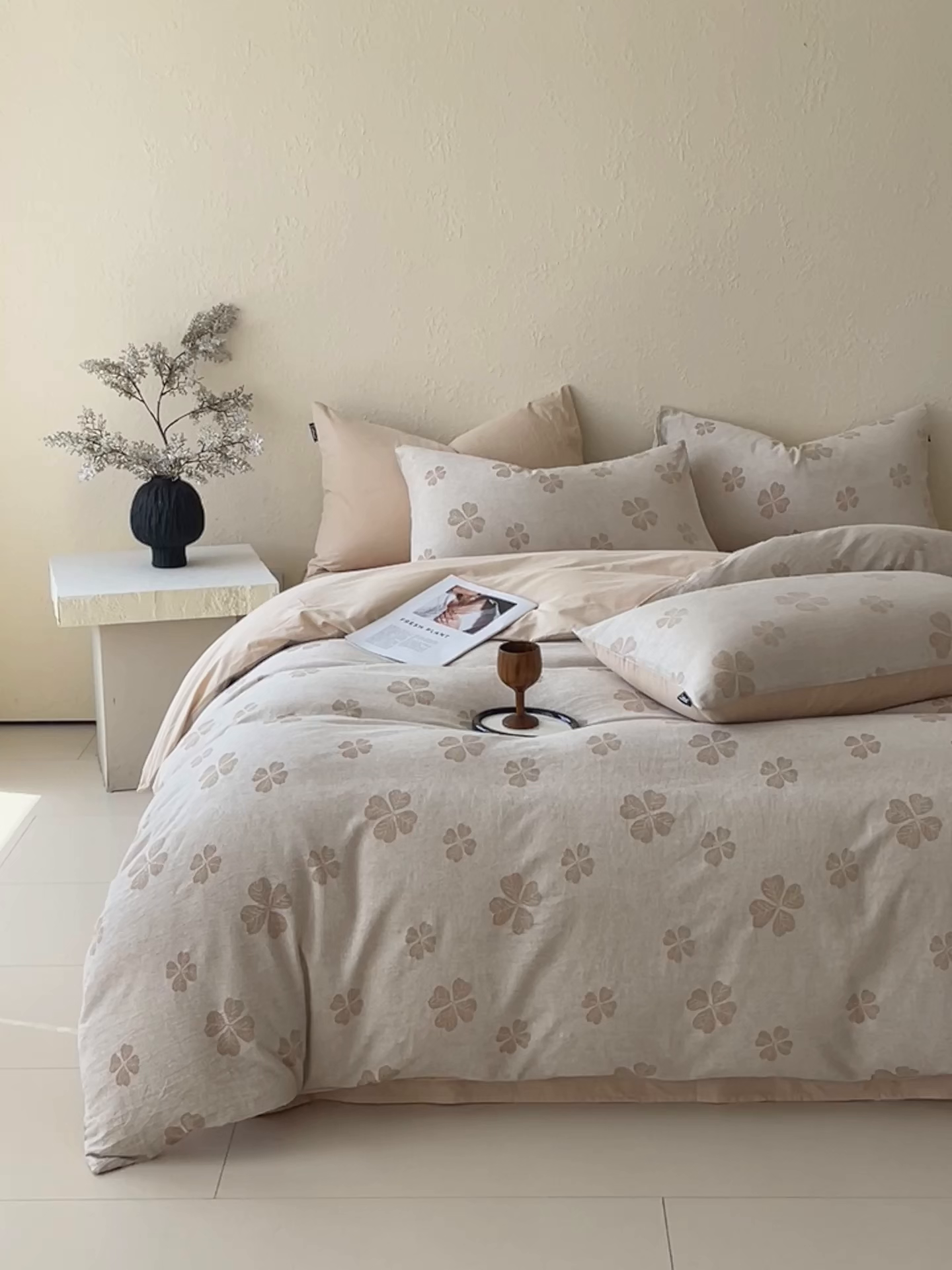 91家纺网 家纺一手货源 找家纺 小懒猪 2026新款棉麻立体提花四件套 棉麻幸运草