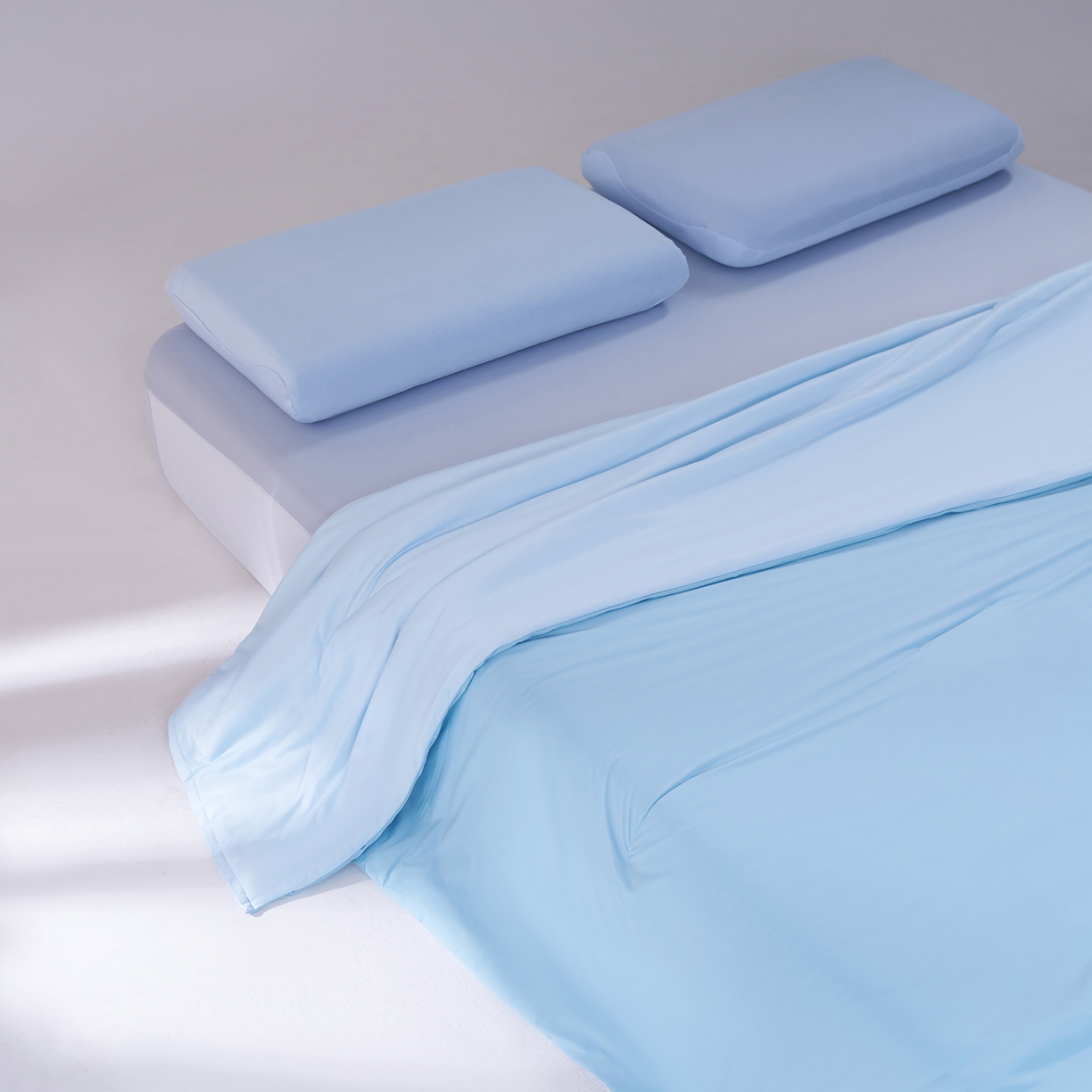 91家纺网 家纺一手货源 找家纺 花享莱 2026新款高品质亚朵酒店同款夏季双感深睡被夏被夏凉被空调被pro3.0 静水蓝