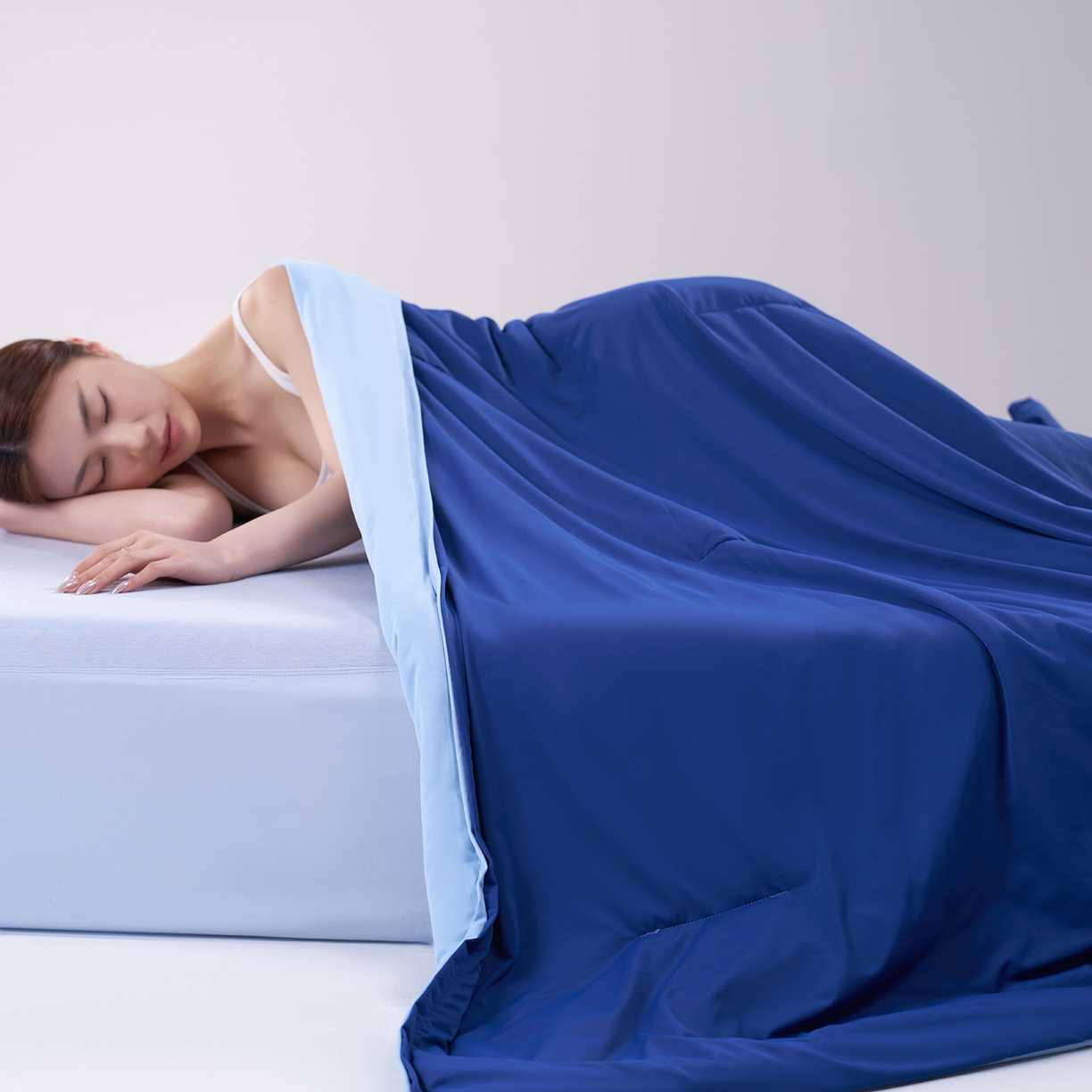 91家纺网 家纺一手货源 找家纺 花享莱 2026新款高品质亚朵酒店同款夏季双感深睡被夏被夏凉被空调被pro3.0 深空蓝