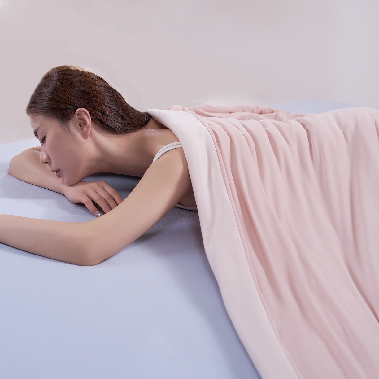 91家纺网 家纺一手货源 找家纺 花享莱 2026新款高品质亚朵酒店同款夏季双感深睡被夏被夏凉被空调被pro3.0 橘雾粉