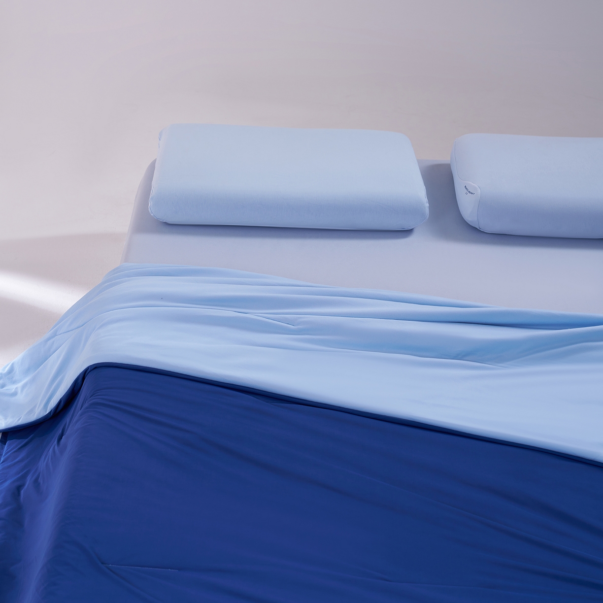 91家纺网 家纺一手货源 找家纺 花享莱 2026新款高品质亚朵酒店同款夏季双感深睡被夏被夏凉被空调被pro3.0 深空蓝