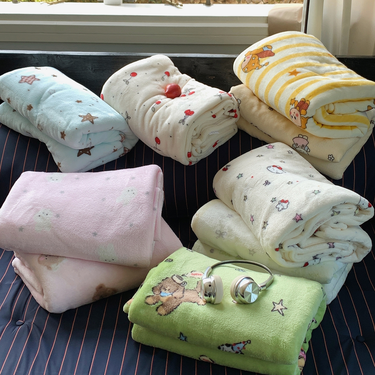 91家纺网 家纺一手货源 找家纺  4.25【焕新季 六人助力9.9带回家】330g双面印花牛奶绒毛毯毯子（下单规则请看详情页）