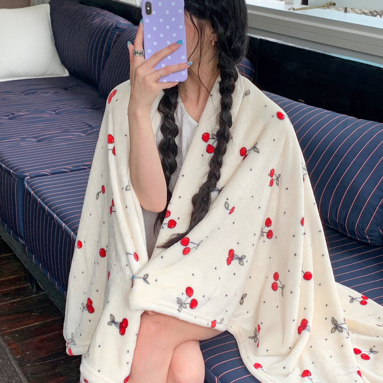 91家纺网 家纺一手货源 找家纺 桃喜 2026新款330g双面印花牛奶绒毛毯毯子 复古樱桃