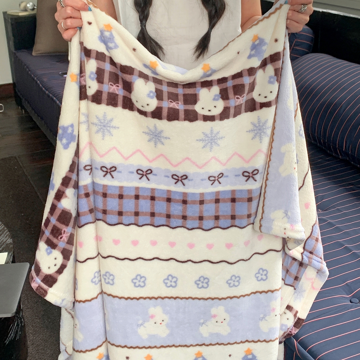 91家纺网 家纺一手货源 找家纺 桃喜 2026新款330g双面印花牛奶绒毛毯毯子 费尔岛小兔