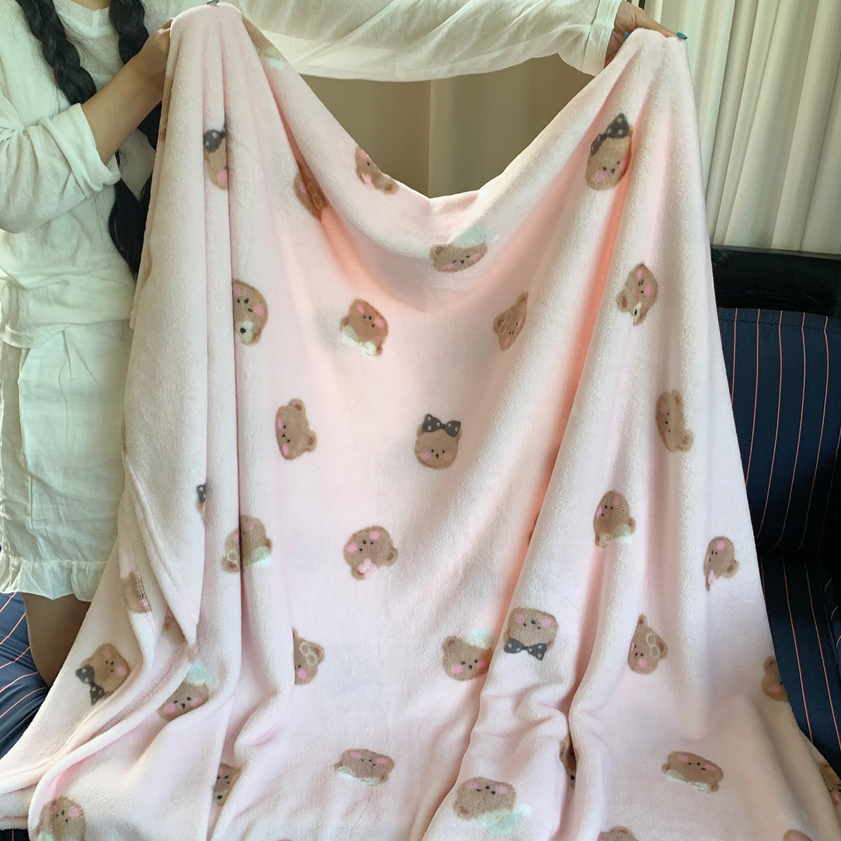 91家纺网 家纺一手货源 找家纺 桃喜 2026新款330g双面印花牛奶绒毛毯毯子 小熊奶盖