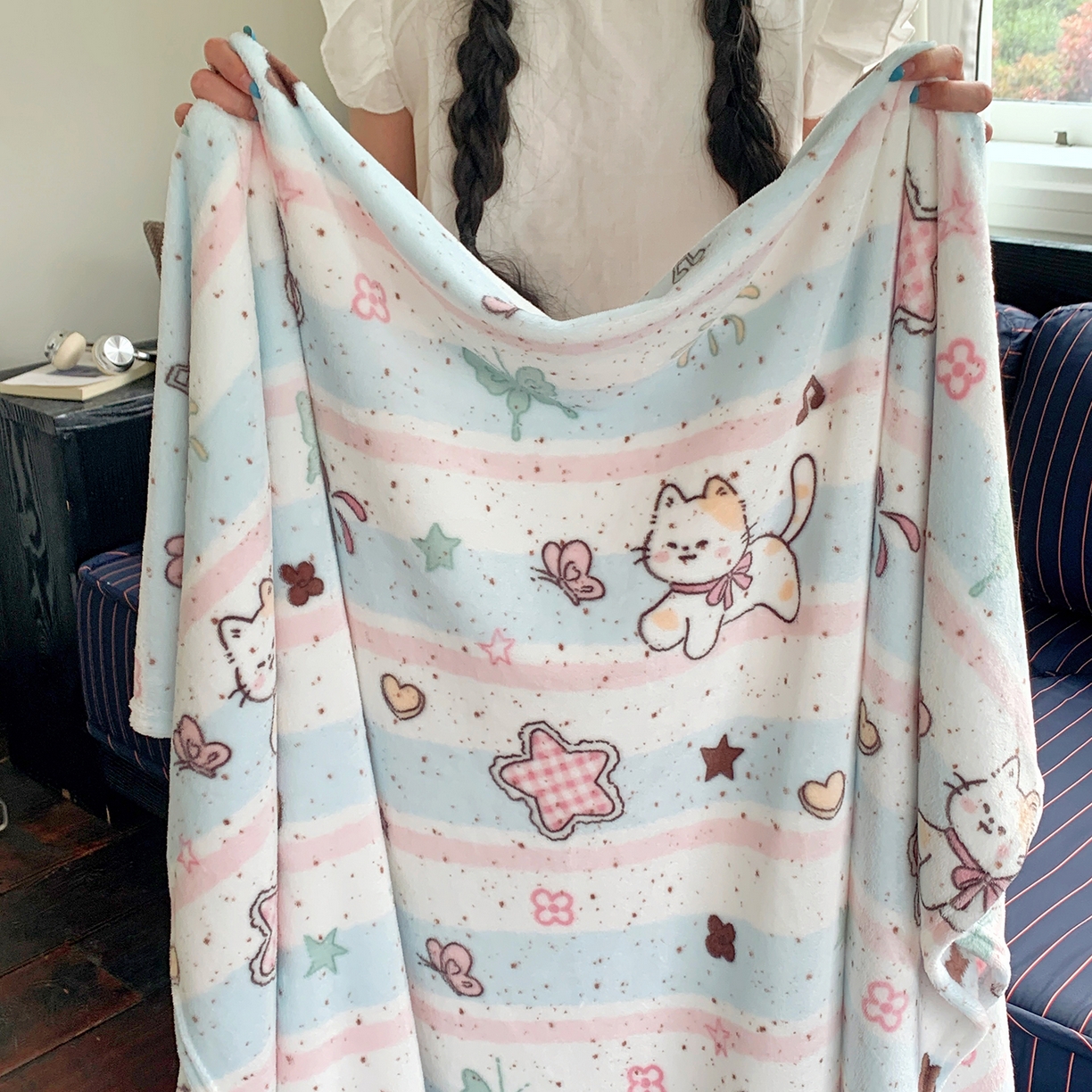 91家纺网 家纺一手货源 找家纺 桃喜 2026新款330g双面印花牛奶绒毛毯毯子 马卡龙猫咪