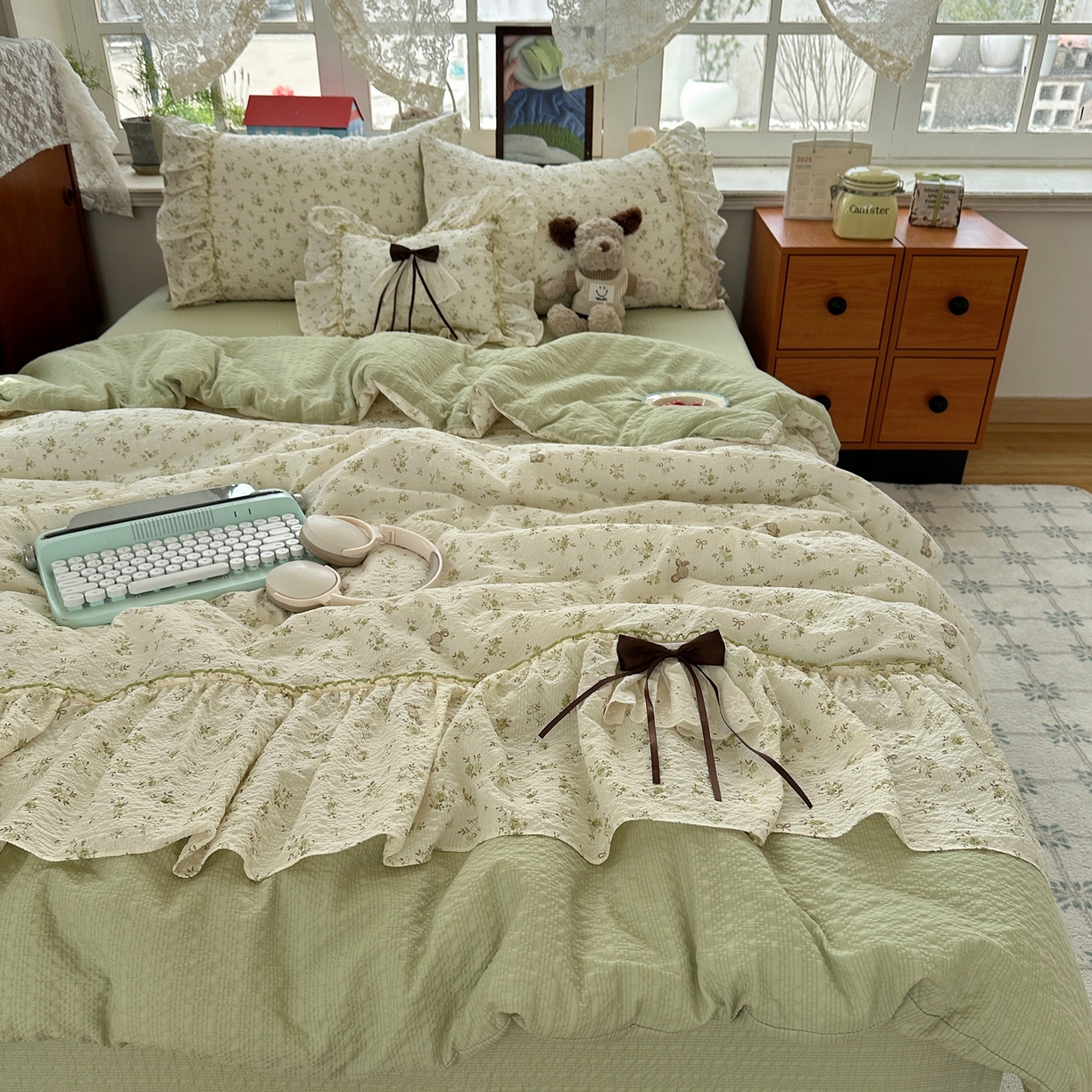 91家纺网 家纺一手货源 找家纺 （总）栩裕纺织 2026新款提花泡芙棉立体花边简约韩系夏被-夏被三件套四件套