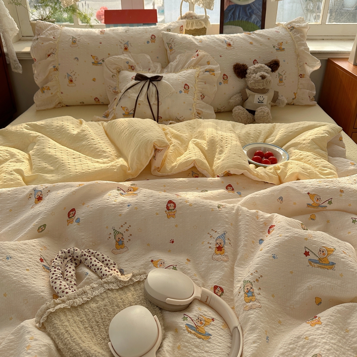 91家纺网 家纺一手货源 找家纺 栩裕纺织 2026新款提花泡芙棉立体花边简约韩系夏被-夏被三件套四件套 奶油庄园