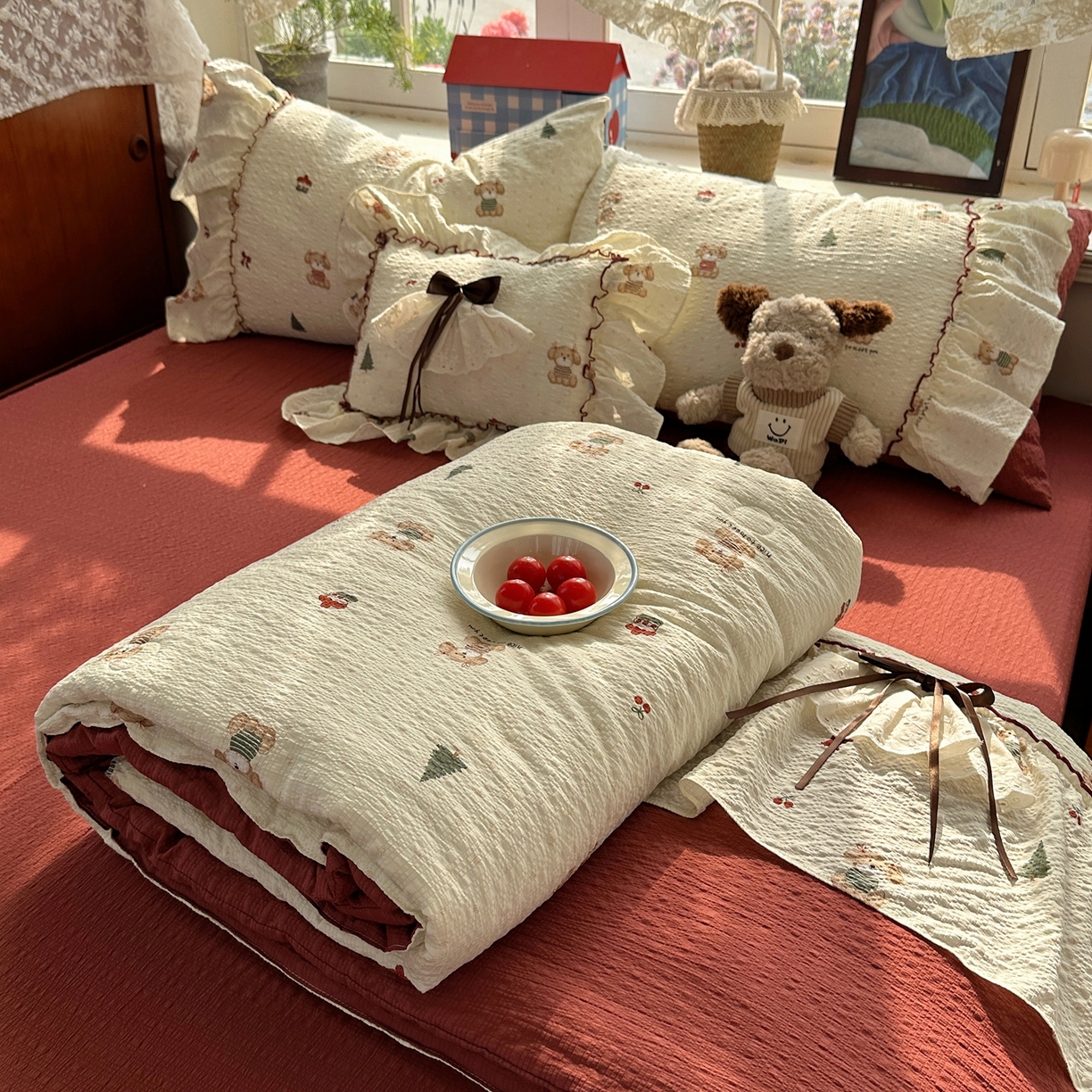 91家纺网 家纺一手货源 找家纺 （总）栩裕纺织 2026新款提花泡芙棉立体花边简约韩系夏被-夏被三件套四件套