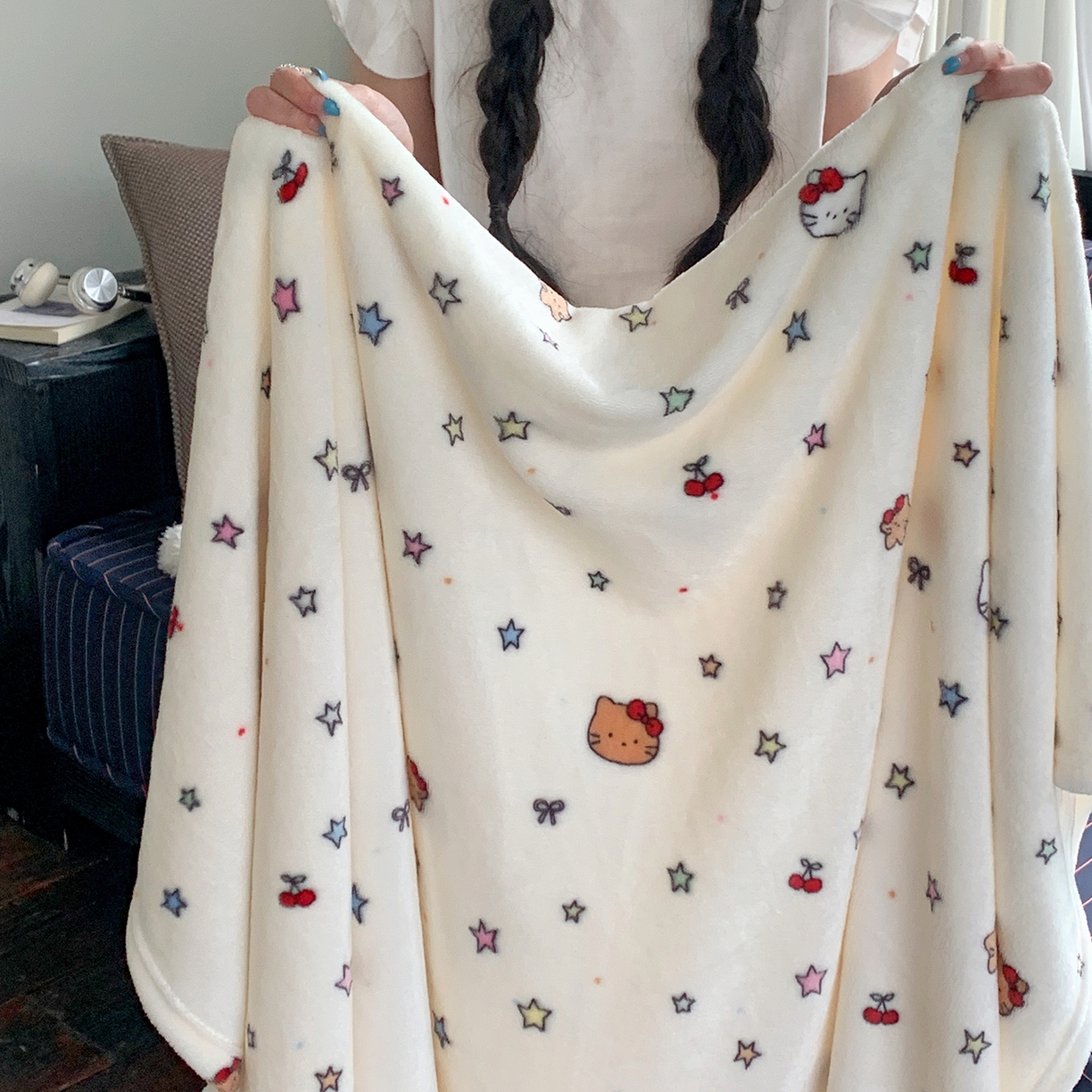 91家纺网 家纺一手货源 找家纺 桃喜 2026新款330g双面印花牛奶绒毛毯毯子 星星猫咪