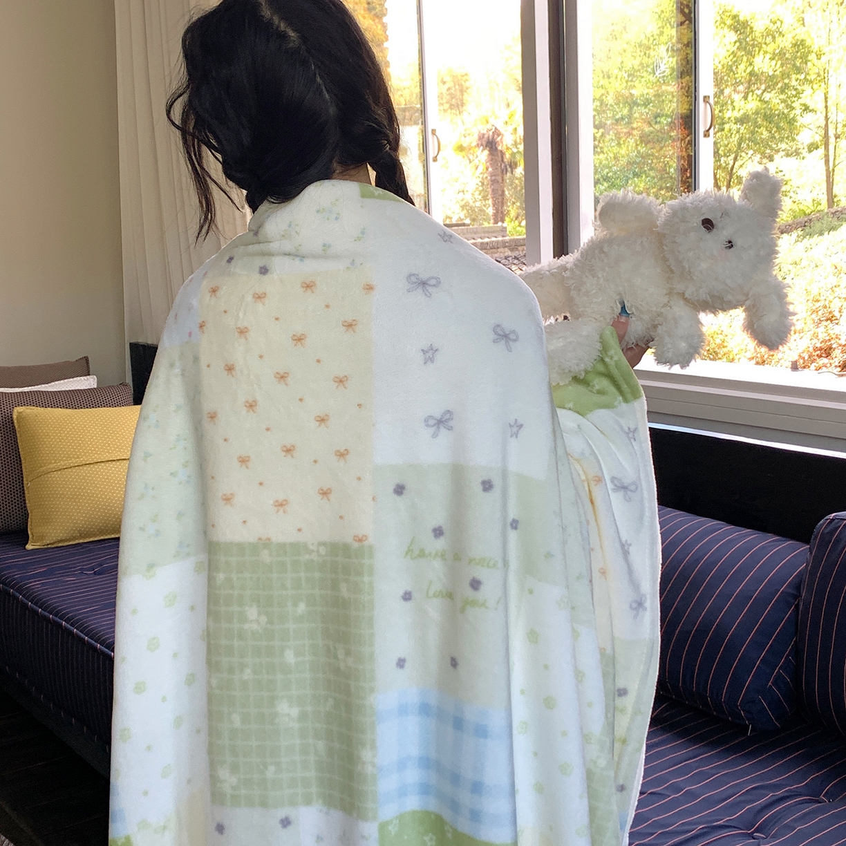 91家纺网 家纺一手货源 找家纺 桃喜 2026新款330g双面印花牛奶绒毛毯毯子 绿格拼布碎花