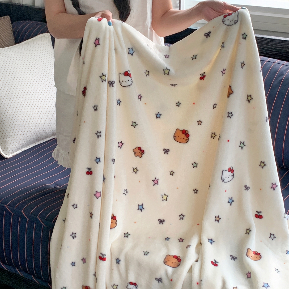 91家纺网 家纺一手货源 找家纺 桃喜 2026新款330g双面印花牛奶绒毛毯毯子 星星猫咪