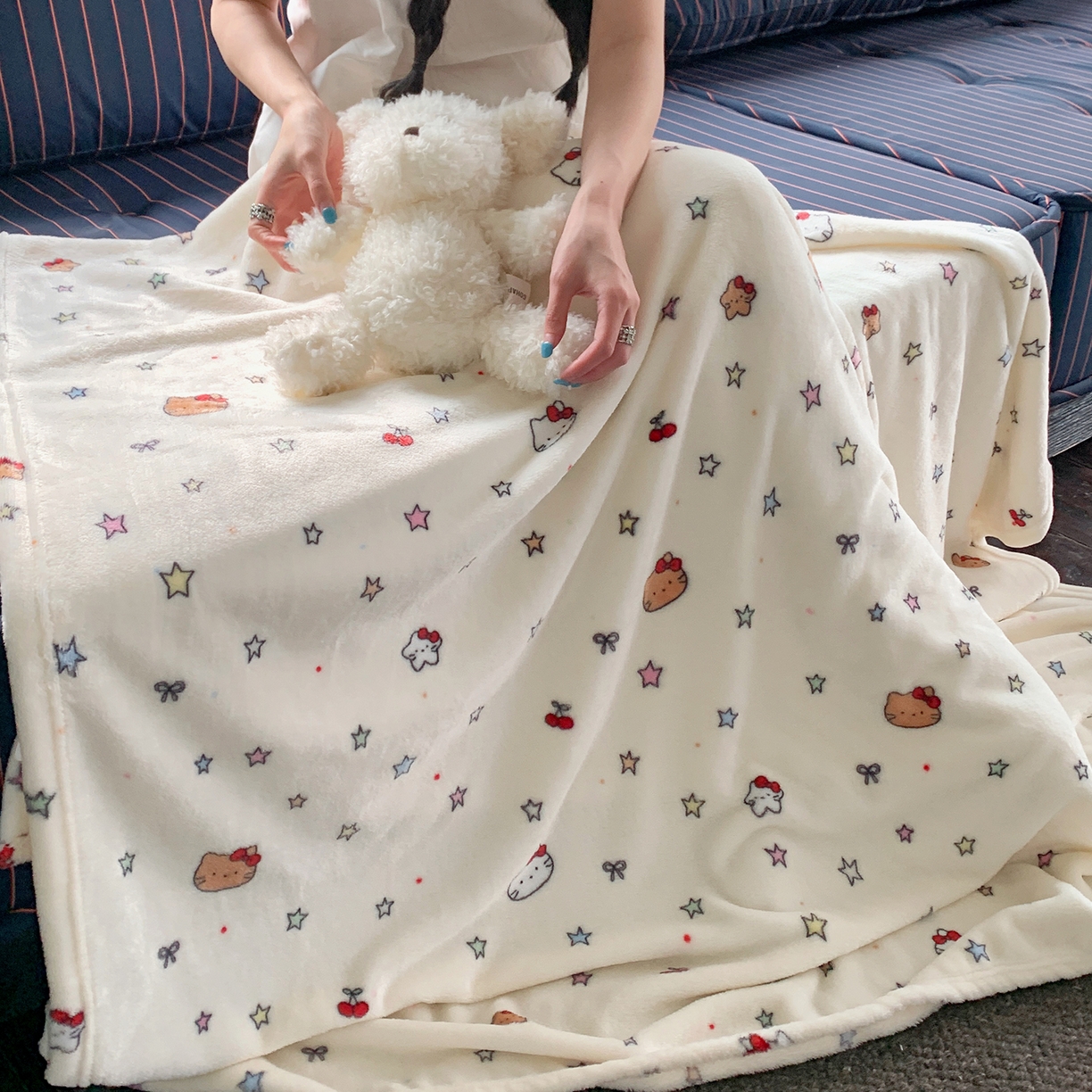 91家纺网 家纺一手货源 找家纺 桃喜 2026新款330g双面印花牛奶绒毛毯毯子 星星猫咪