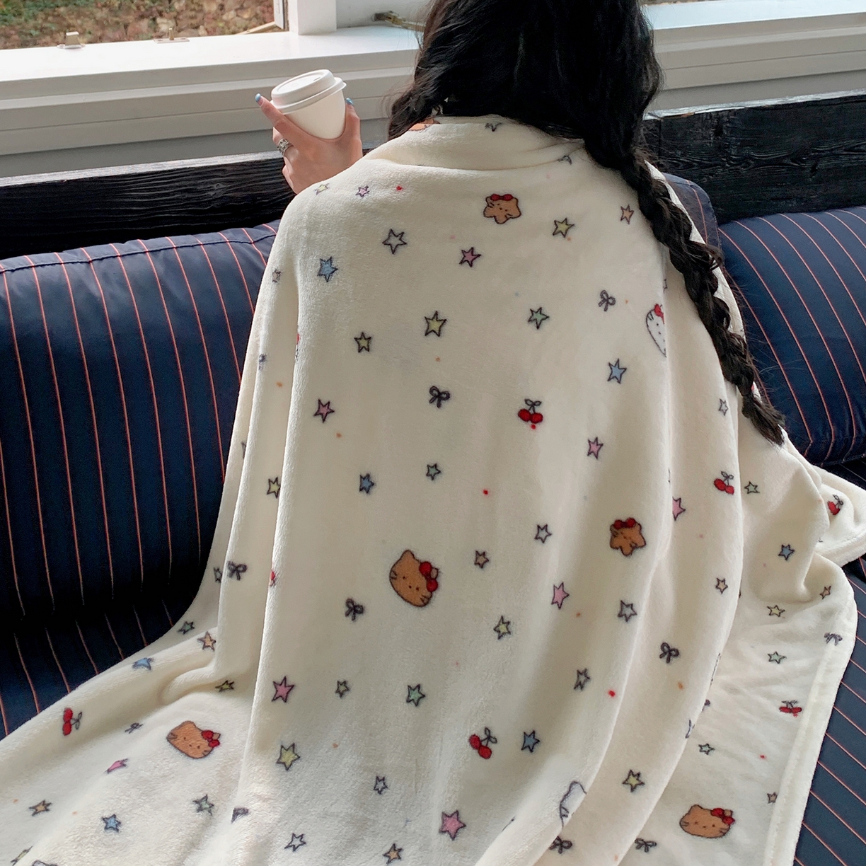 91家纺网 家纺一手货源 找家纺 桃喜 2026新款330g双面印花牛奶绒毛毯毯子 星星猫咪