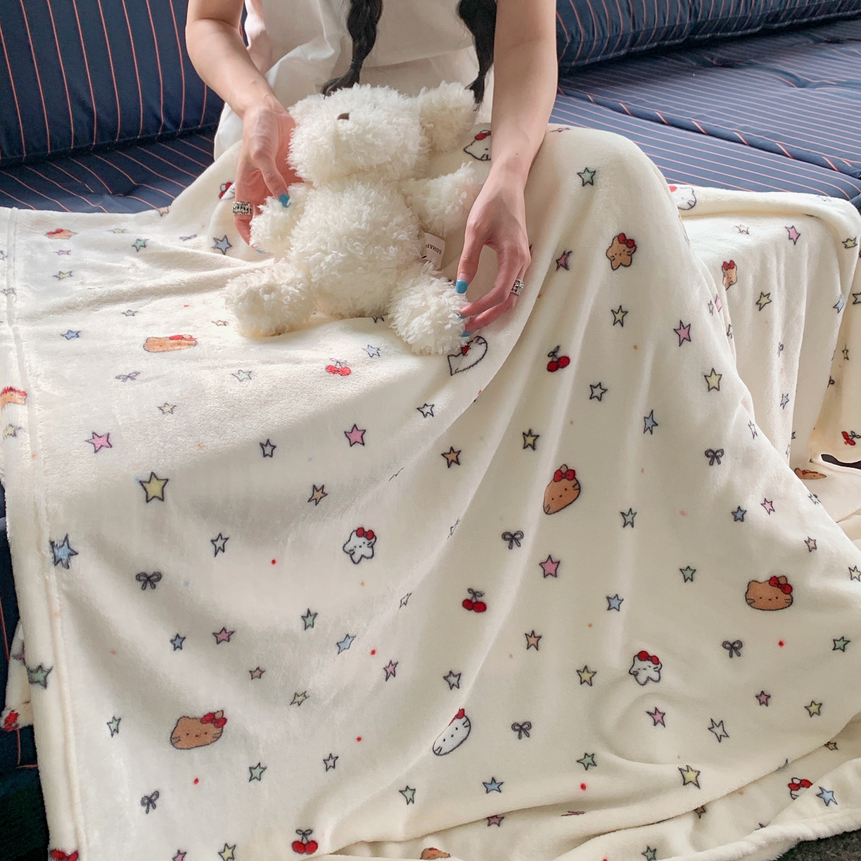 91家纺网 家纺一手货源 找家纺 桃喜 2026新款330g双面印花牛奶绒毛毯毯子 星星猫咪