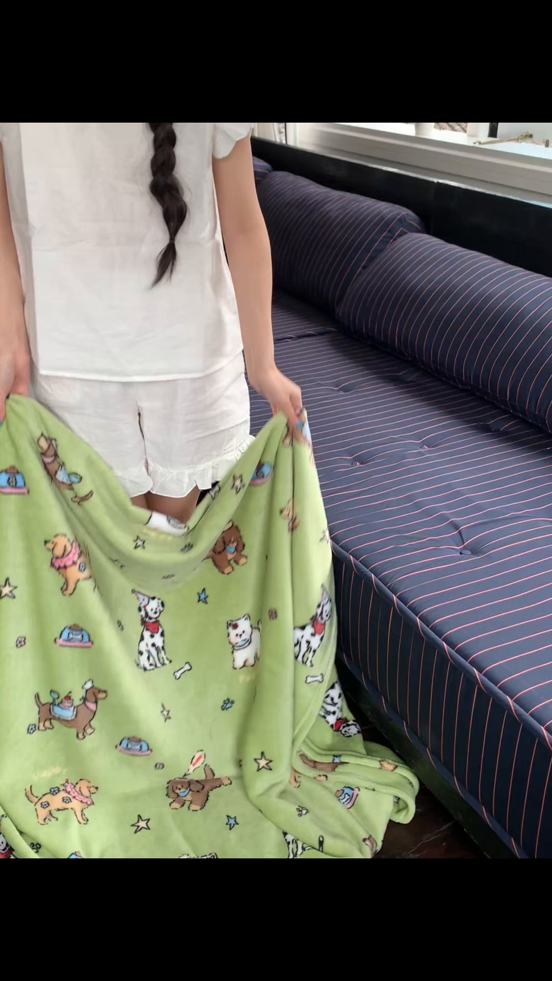 91家纺网 家纺一手货源 找家纺 桃喜 2026新款330g双面印花牛奶绒毛毯毯子 抹茶小狗日记