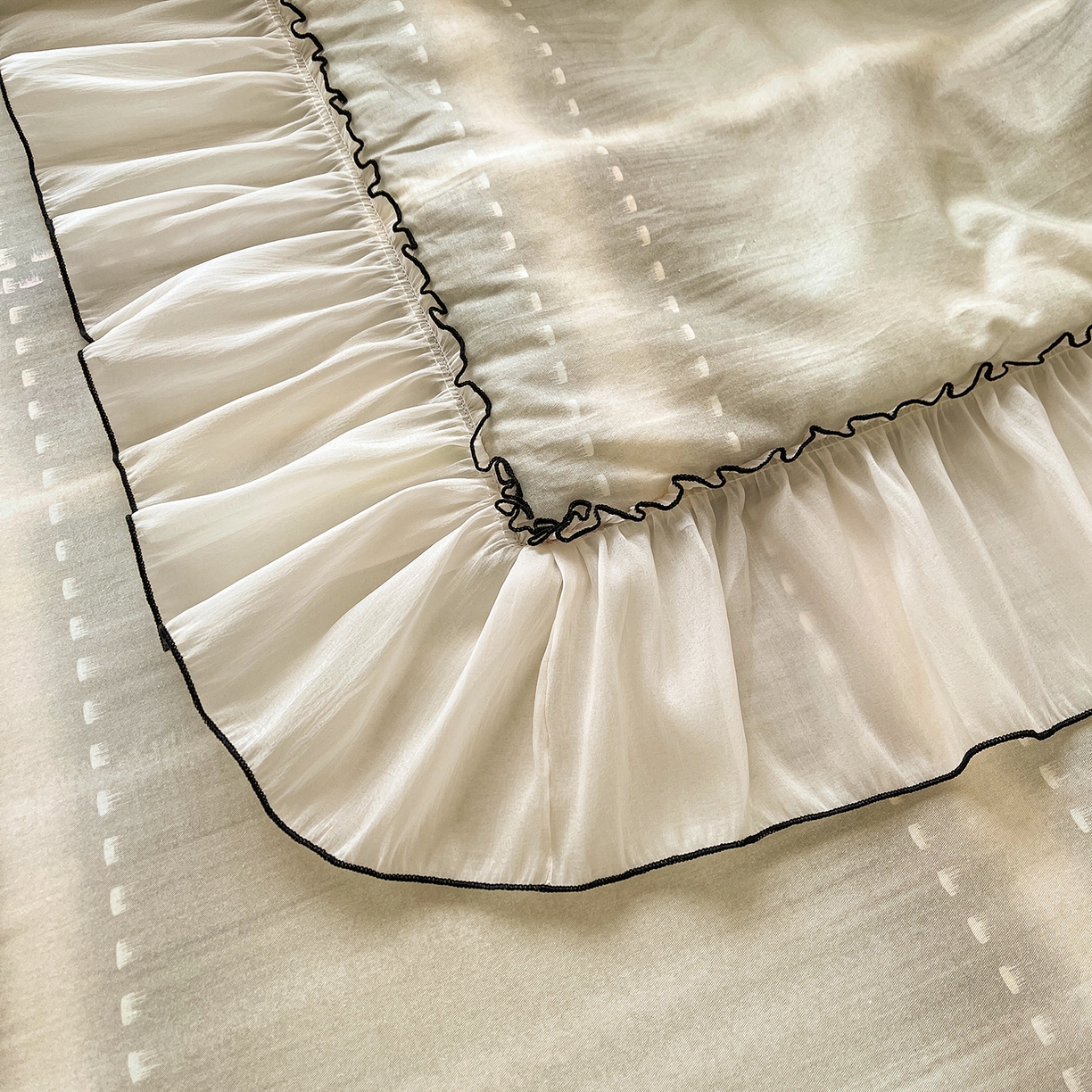 91家纺网 家纺一手货源 找家纺 （总）宜凡家纺 2026新款全棉数码印花夏被床裙四件套④号系列