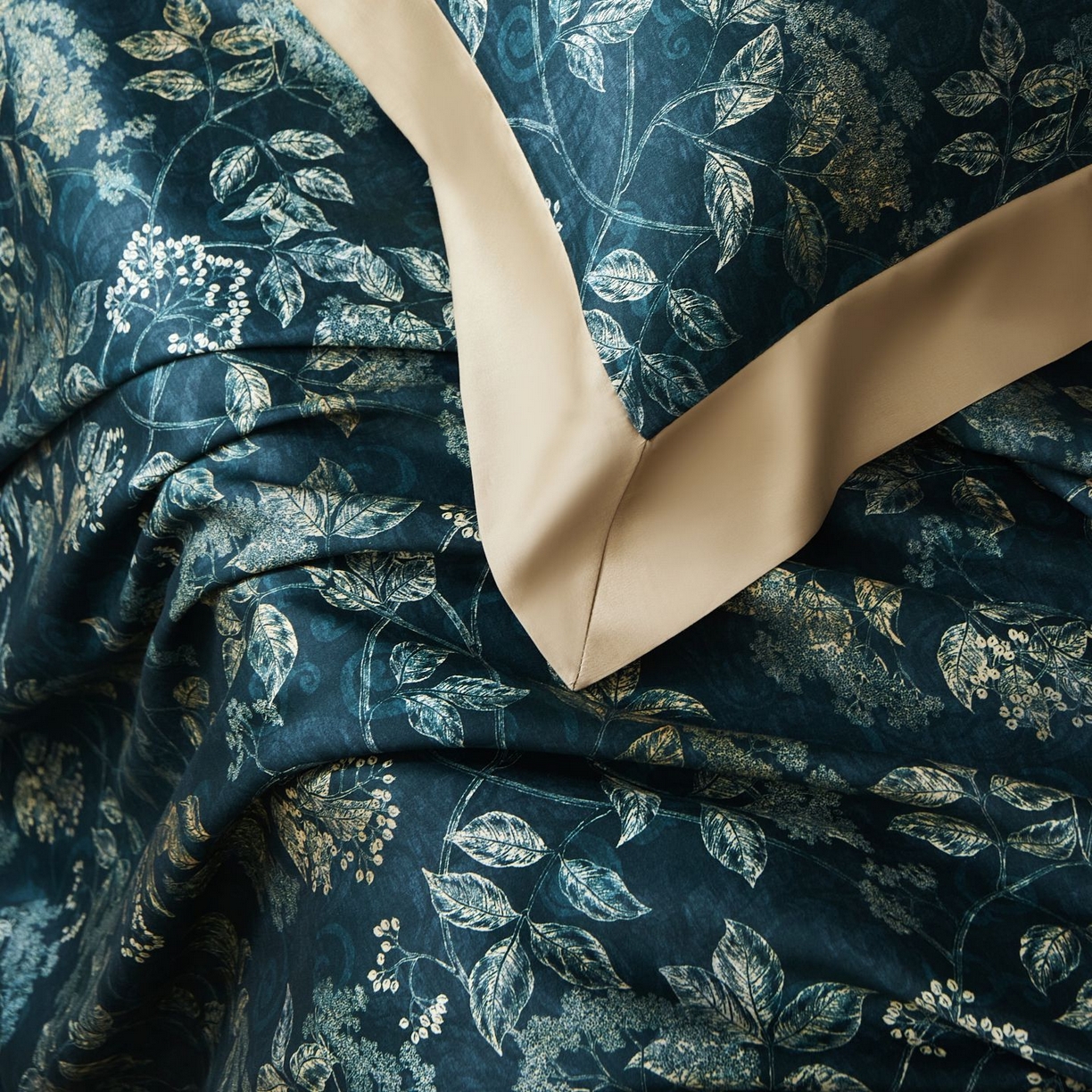 91家纺网 家纺一手货源 找家纺 南通朵美纺织品有限公司 2026新款100支天丝棉系列四件套 繁花似锦（绿）