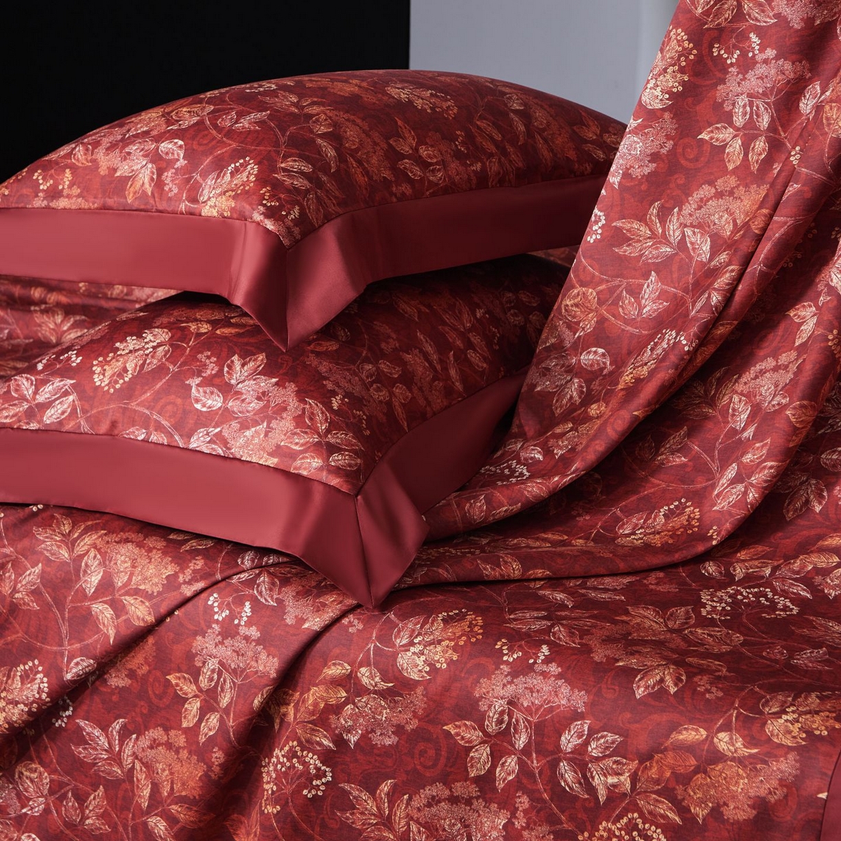 91家纺网 家纺一手货源 找家纺 南通朵美纺织品有限公司 2026新款100支天丝棉系列四件套 繁花似锦（红）