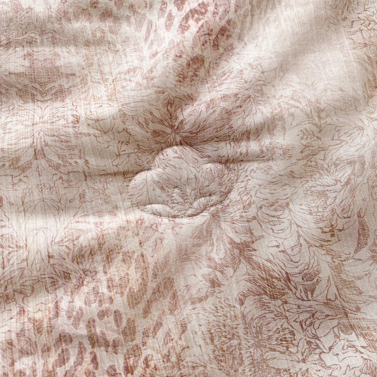 91家纺网 家纺一手货源 找家纺 宜凡家纺 2026新款全棉数码印花夏被床裙四件套④号系列 克里斯