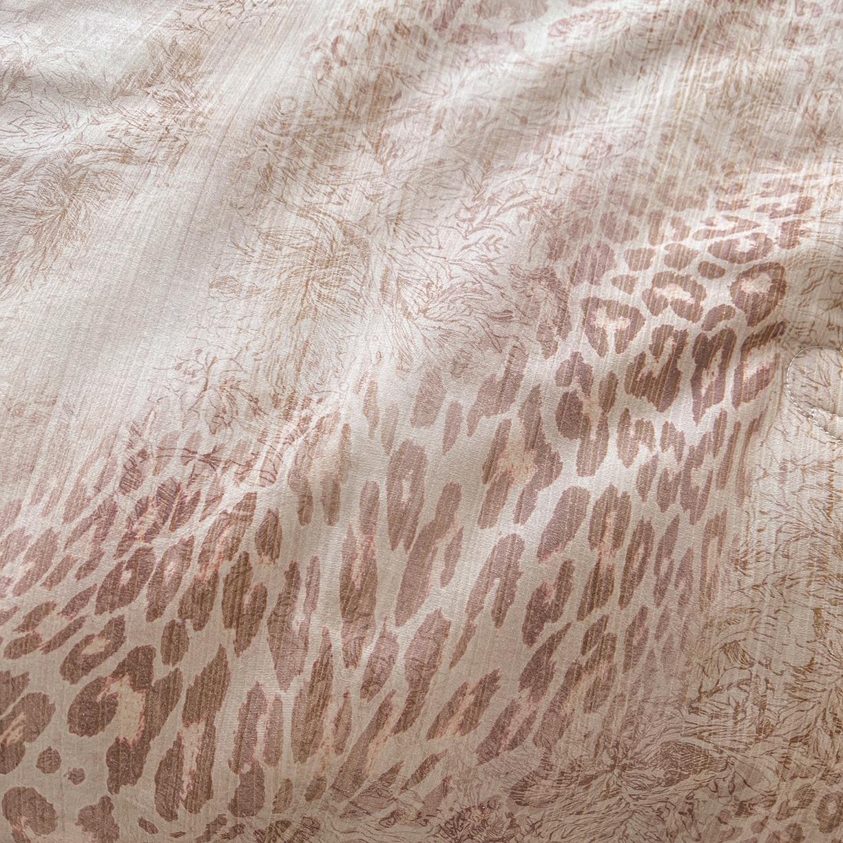 91家纺网 家纺一手货源 找家纺 宜凡家纺 2026新款全棉数码印花夏被床裙四件套④号系列 克里斯