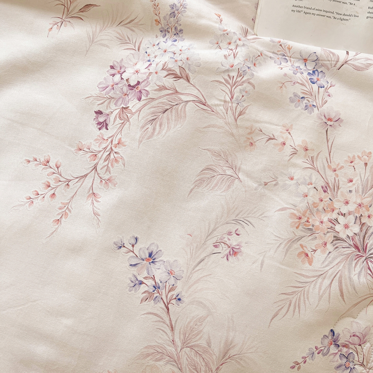 91家纺网 家纺一手货源 找家纺 宜凡家纺 2026新款全棉数码印花夏被床裙四件套④号系列 悦色