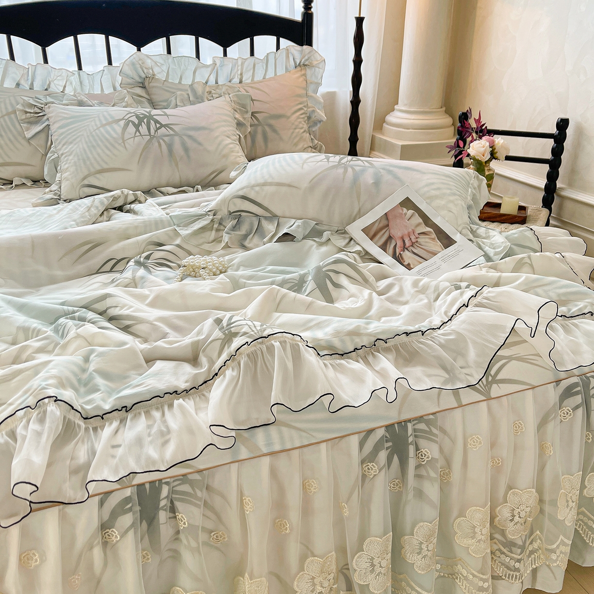 91家纺网 家纺一手货源 找家纺 宜凡家纺 2026新款全棉数码印花夏被床裙四件套④号系列 竹影 绿