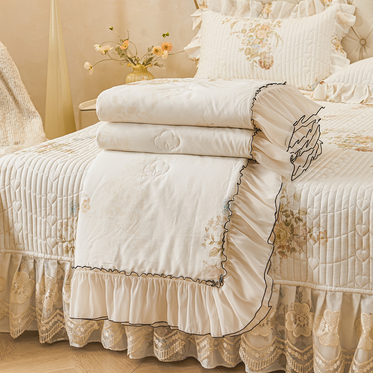 91家纺网 家纺一手货源 找家纺 宜凡家纺 2026新款全棉数码印花夏被床盖四件套④号系列 轻悠花梦