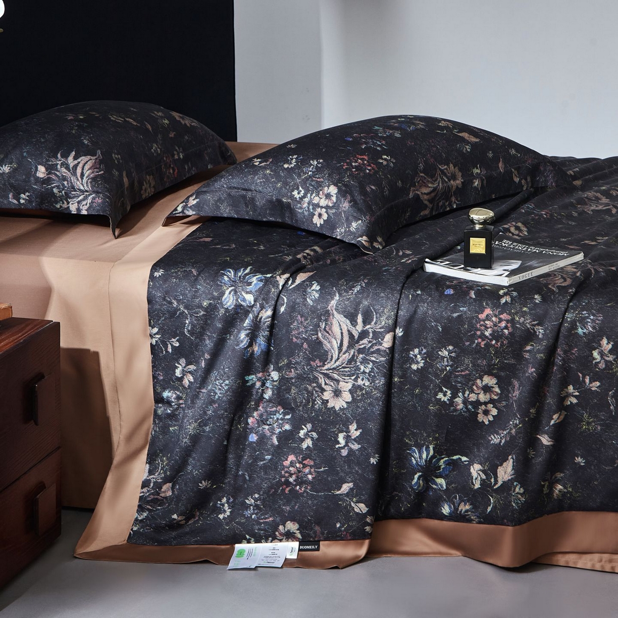 91家纺网 家纺一手货源 找家纺 南通朵美纺织品有限公司 2026新款100支天丝棉夏被四件套系列 花案