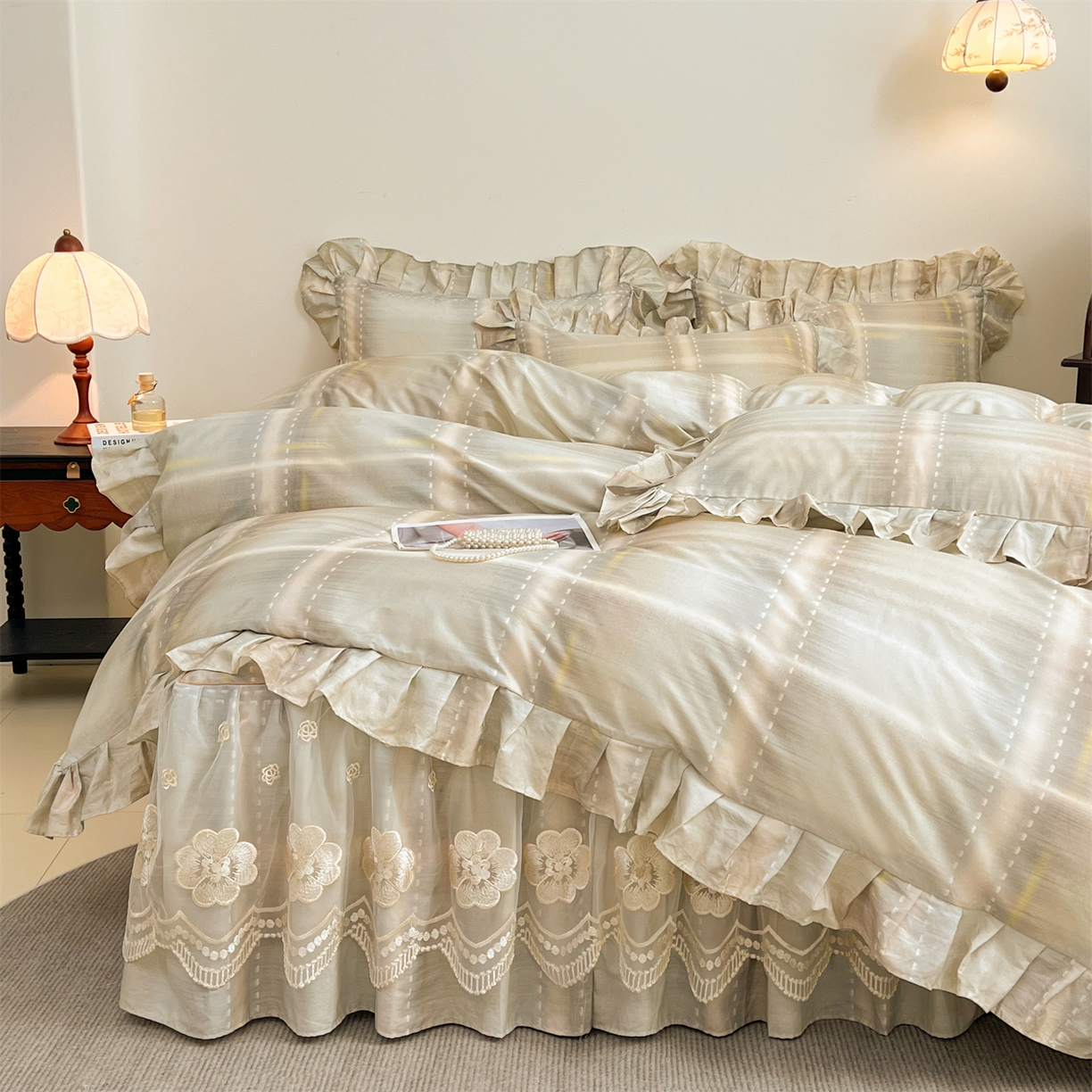 91家纺网 家纺一手货源 找家纺 宜凡家纺 2026新款全棉数码印花单床裙四件套④号系列 光之羽 绿