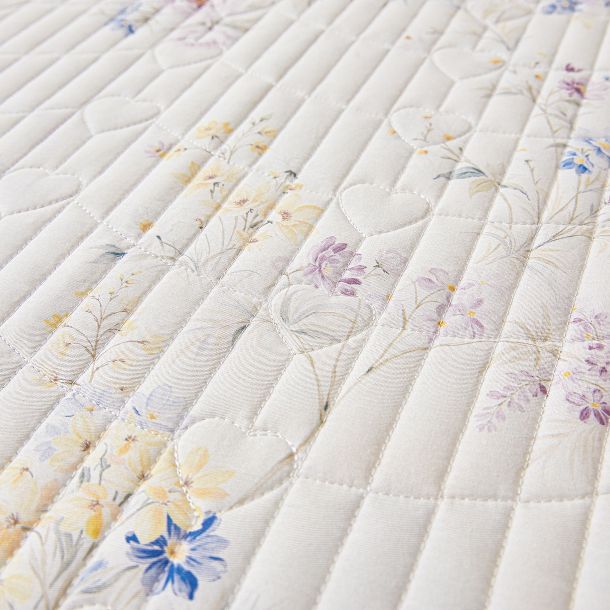 91家纺网 家纺一手货源 找家纺 宜凡家纺 2026新款全棉数码印花床盖三件套④号系列 悦色