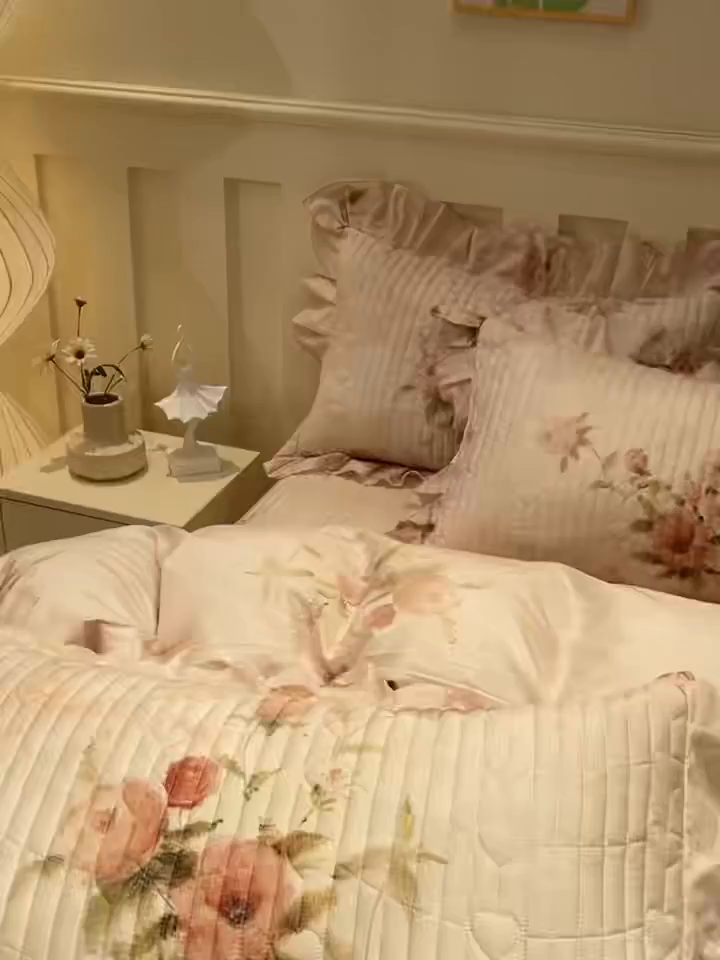 91家纺网 家纺一手货源 找家纺 宜凡家纺 2026新款全棉数码印花床盖四件套④号系列 轻悠花梦