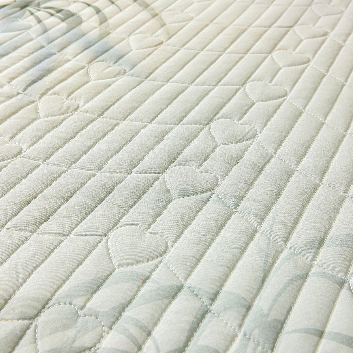 91家纺网 家纺一手货源 找家纺 宜凡家纺 2026新款全棉数码印花床盖四件套④号系列 竹影-绿