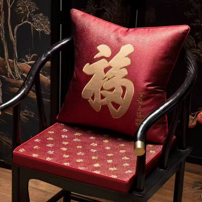 91家纺网 家纺一手货源 找家纺 （总）多米家居 2026新款高精密绣花定制红木坐垫、抱枕、桌旗，海绵，乳胶（定制尺寸联系商家）