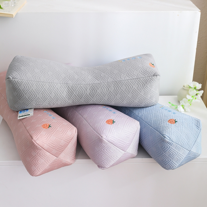 91家纺网 家纺一手货源 找家纺 （总）仁宇枕业 2026新款新品莓有烦恼夏凉宫廷老虎护颈护头护腰花草荞麦枕头枕芯