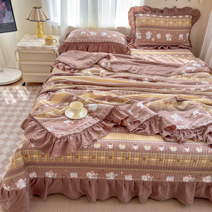 91家纺网 家纺一手货源 找家纺 仟网汇 2026新款密拷花边款法式泡芙纱夏被四件套夏被床盖四件套 奶糖猫咪