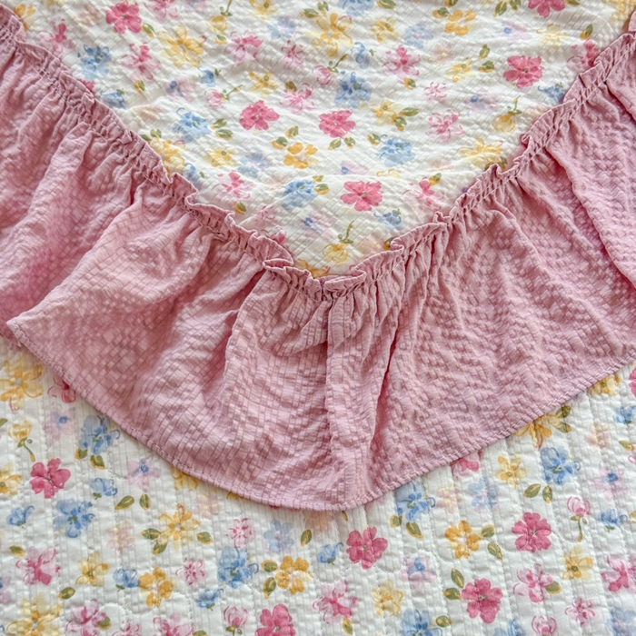 91家纺网 家纺一手货源 找家纺 仟网汇 2026新款密拷花边款法式泡芙纱夏被四件套夏被床盖四件套 春日花花