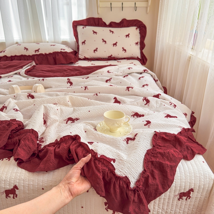 仟网汇 2026新款密拷花边款法式泡芙纱夏被四件套夏被床盖四件套 马到成功