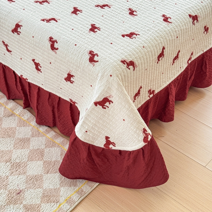 91家纺网 家纺一手货源 找家纺 仟网汇 2026新款密拷花边款法式泡芙纱夏被四件套夏被床盖四件套 马到成功