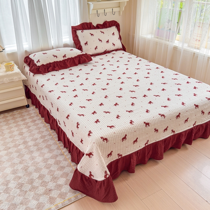 91家纺网 家纺一手货源 找家纺 仟网汇 2026新款密拷花边款法式泡芙纱夏被四件套夏被床盖四件套 马到成功